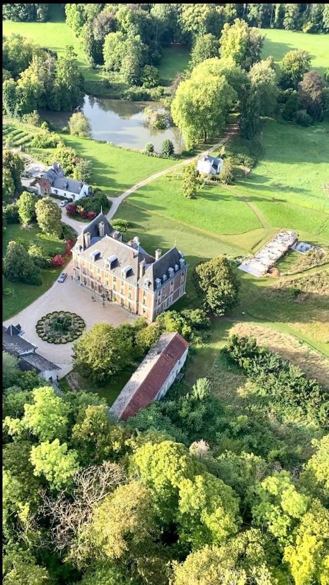 Chateau De La Bucherie Saint-Cyr-en-Arthies Exterior photo